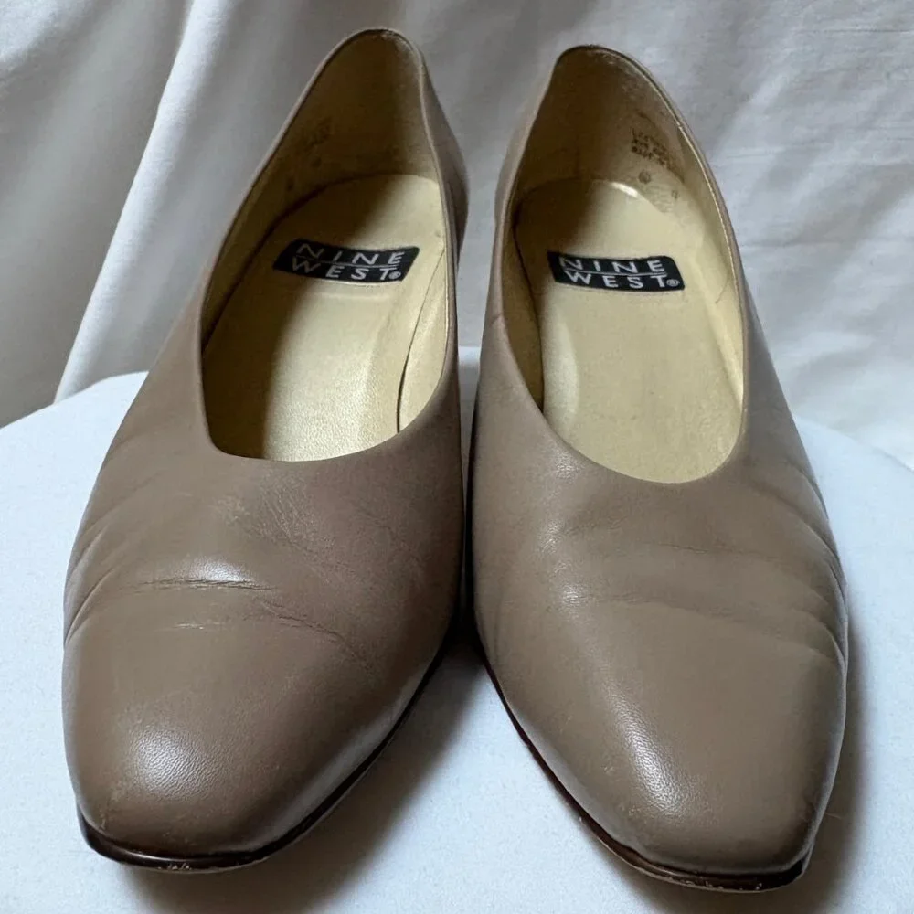 Nine West Taupe Leather Pumps – Size 6 - Picture 1 of 9